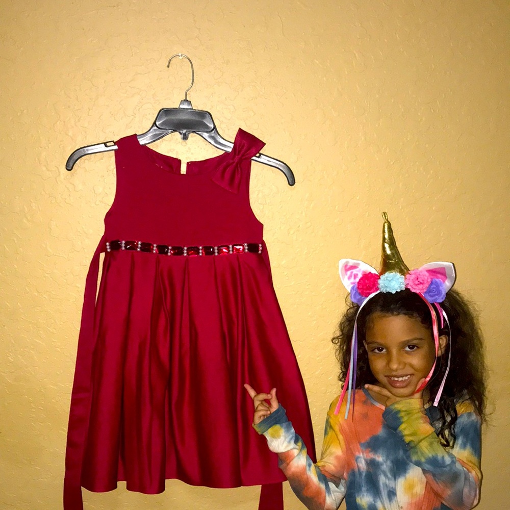 Pretty Red dress size toddler 5